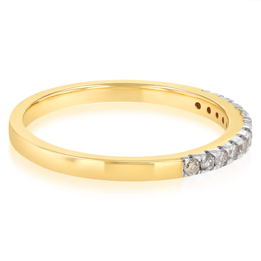 0.15 Carat Diamond Eternity Ring in 9ct Yellow Gold - Image 2