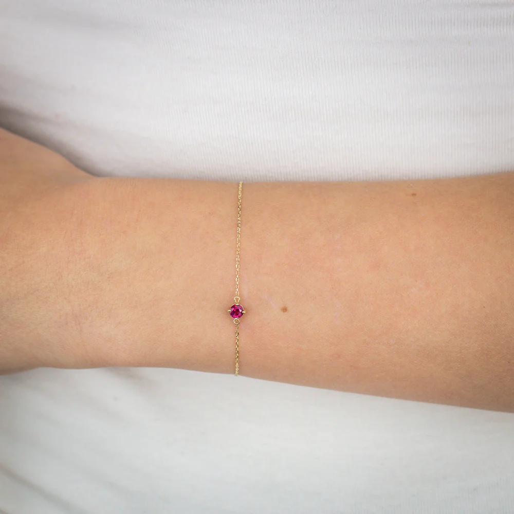 0.30 Carat Created Ruby Adjustable Bracelet 17cm in 9ct Yellow Gold - Image 4