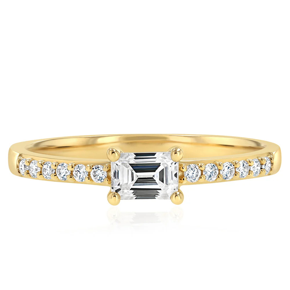 0.40 Carat Luminesce Lab Grown Emerald Brilliant Cut Ring in 9ct Yellow Gold