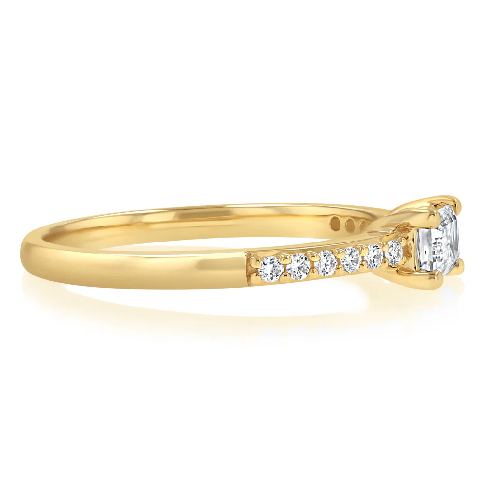 0.40 Carat Luminesce Lab Grown Emerald Brilliant Cut Ring in 9ct Yellow Gold - Image 2