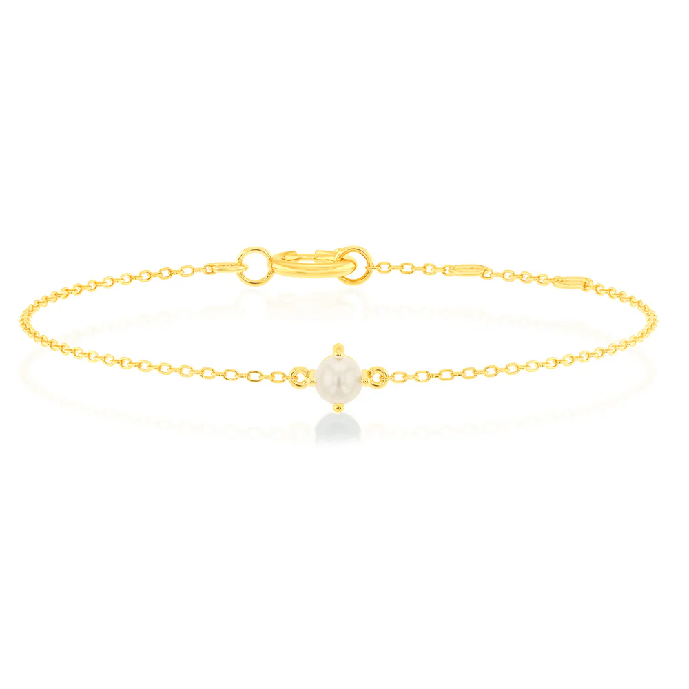 0.48 Carat Freshwater Pearl Adjustable Bracelet 17cm in 9ct Yellow Gold
