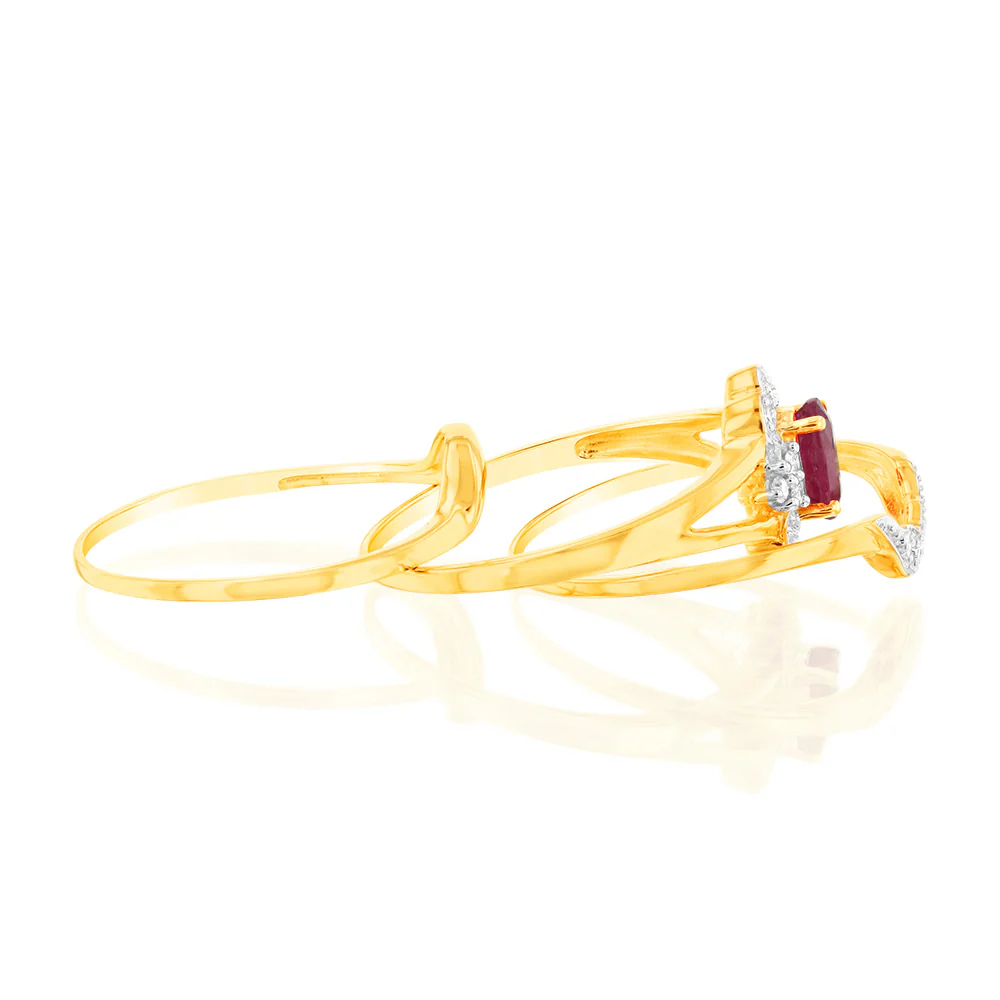 0.55 Carat Natural Ruby & 16 Diamond Bridal Set 3-Ring in 9ct Yellow Gold - Image 2
