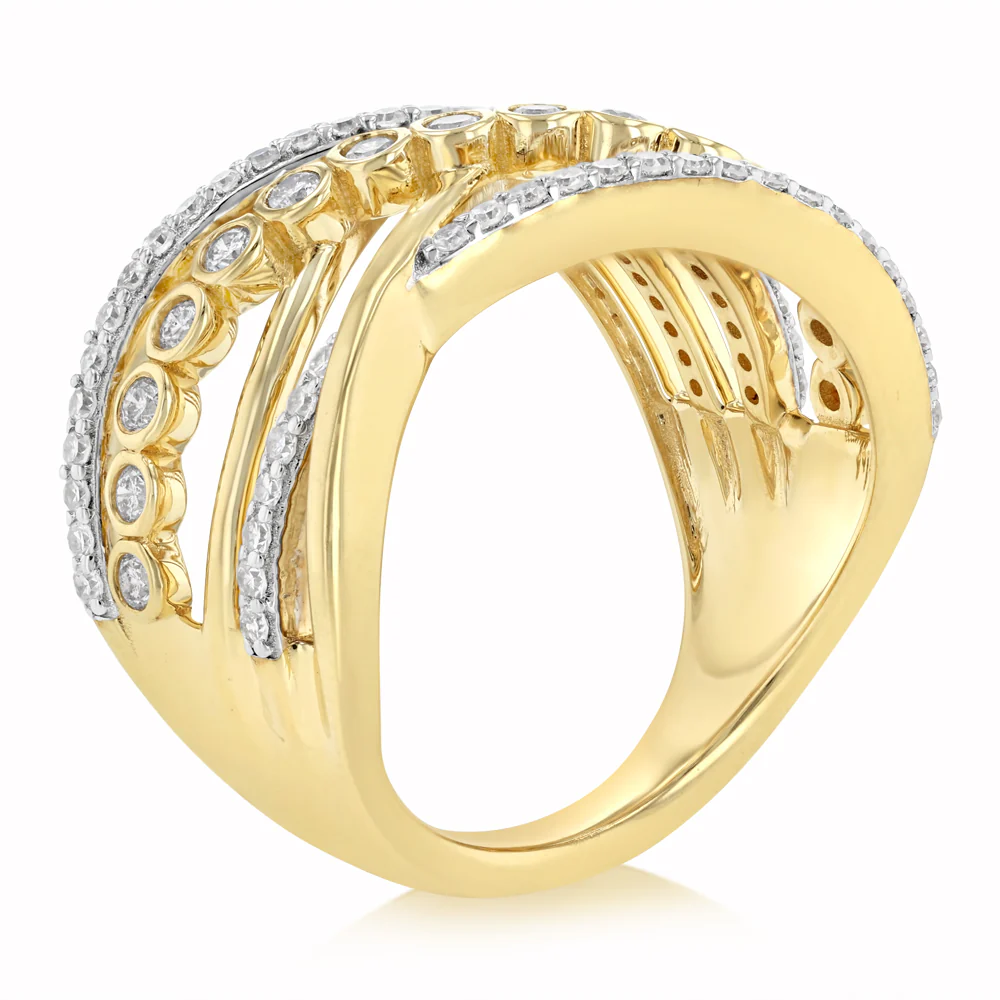 0.62 Carat Diamond Ring in 9ct Yellow Gold - Image 3
