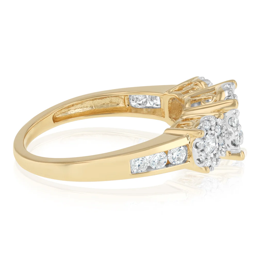 0.69 Carat Diamond Trilogy Ring in 14ct Yellow Gold - Image 2
