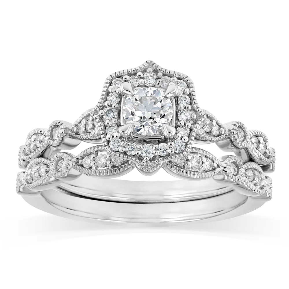 0.87 Carat Diamond Bridal 2 Ring Set in 14ct White Gold