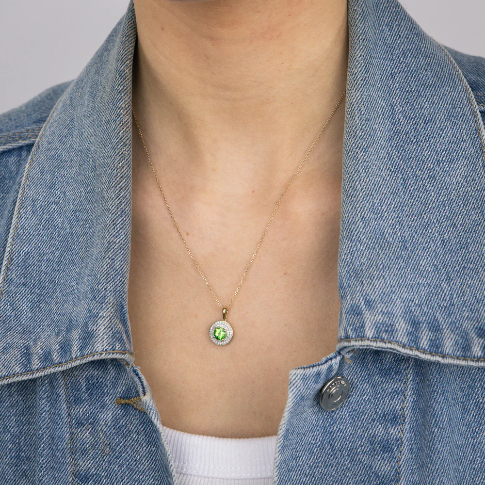 0.87 Carat Peridot and Diamond Pendant with 45cm Chain in 9ct Yellow Gold - Image 2