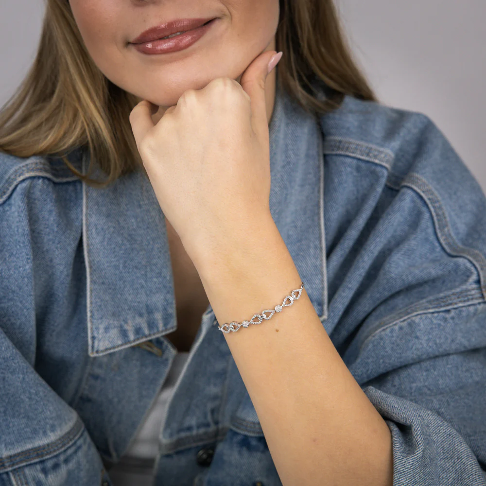 1/10 Carat Diamond Fancy Bracelet in Sterling Silver - Image 3