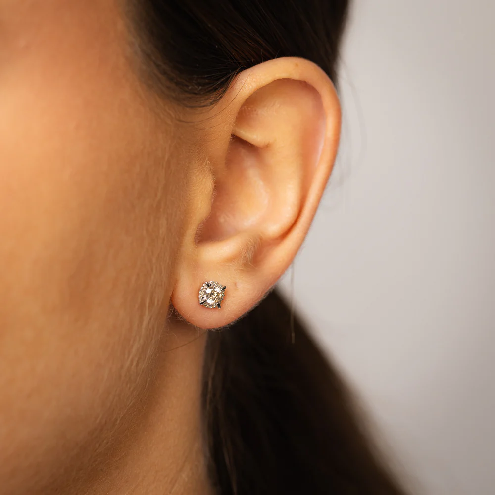 1/2 Carat Diamond Stud Earrings in 9ct Yellow Gold - Image 2