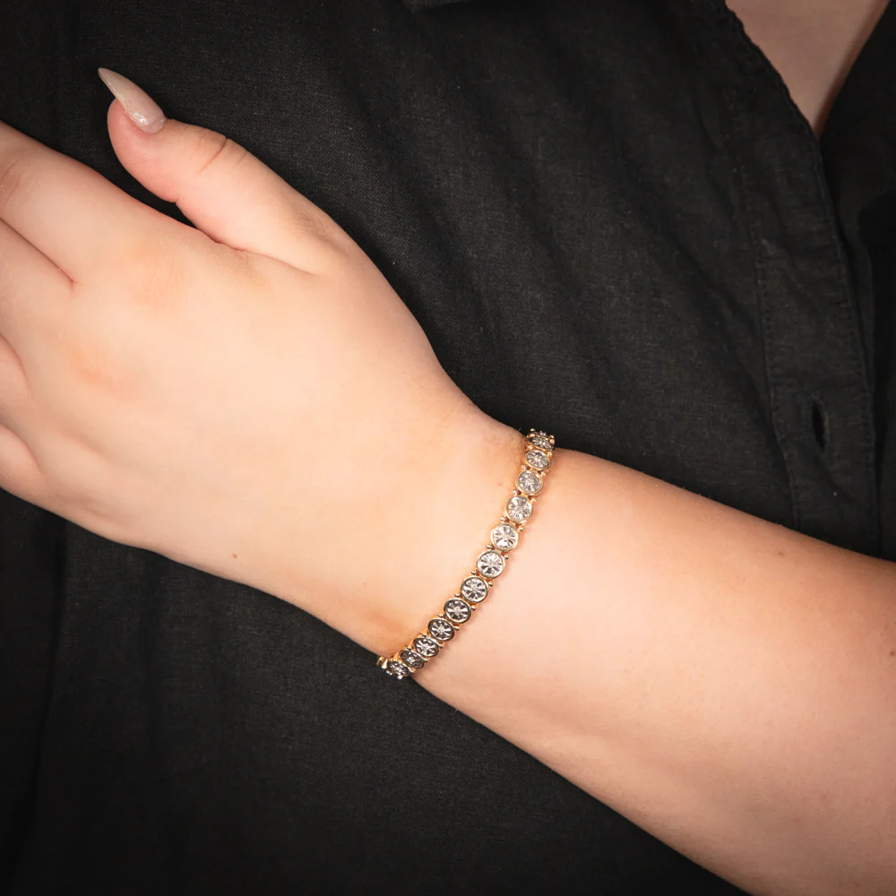 1/4 Carat Diamond Bracelet in Gold Plated Silver - Image 3