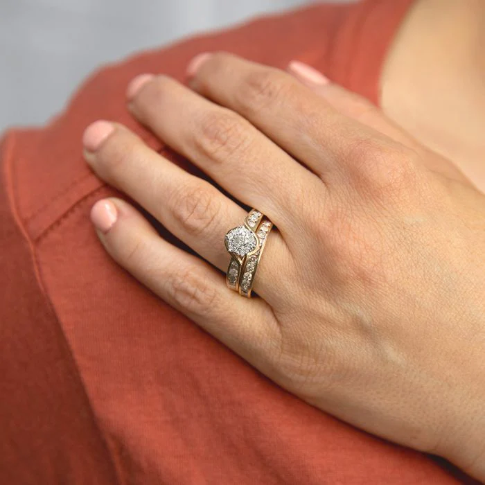 1 Carat Diamond 2 Ring Bridal Set in 9ct Yellow Gold - Image 2
