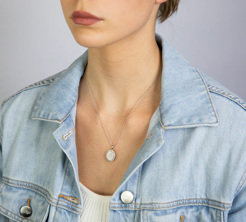 1 Carat Diamond Oval Cluster Shaped Pendant in 9ct Yellow Gold & Sterling Silver on 45cm Sterling Silver Chain - Image 2