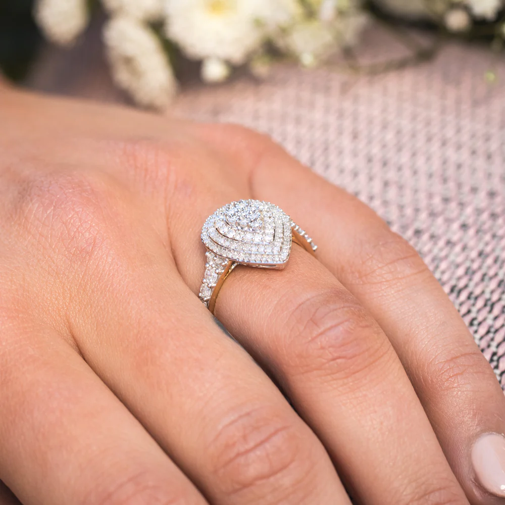 1 Carat Diamond Pear Shaped Cluster Ring Set in Sterling Silver and 9ct Yellow Gold - Image 4