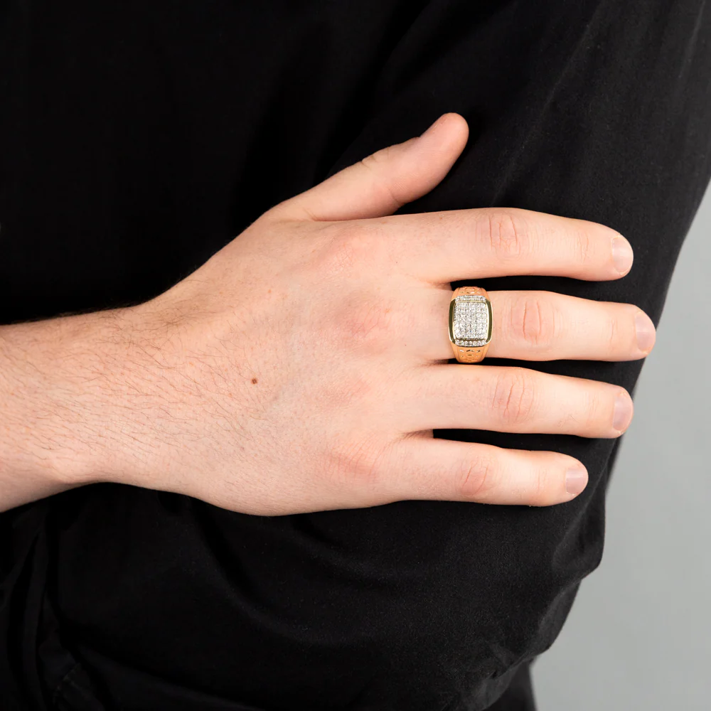 10ct Yellow Gold 1/2 Carat Diamond Ring - Image 3