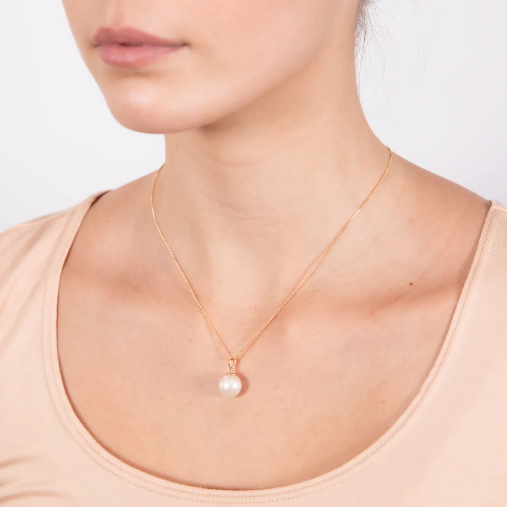 11-12mm White South Sea Pearl Pendant on 45cm Chain in 9ct Yellow - Image 2