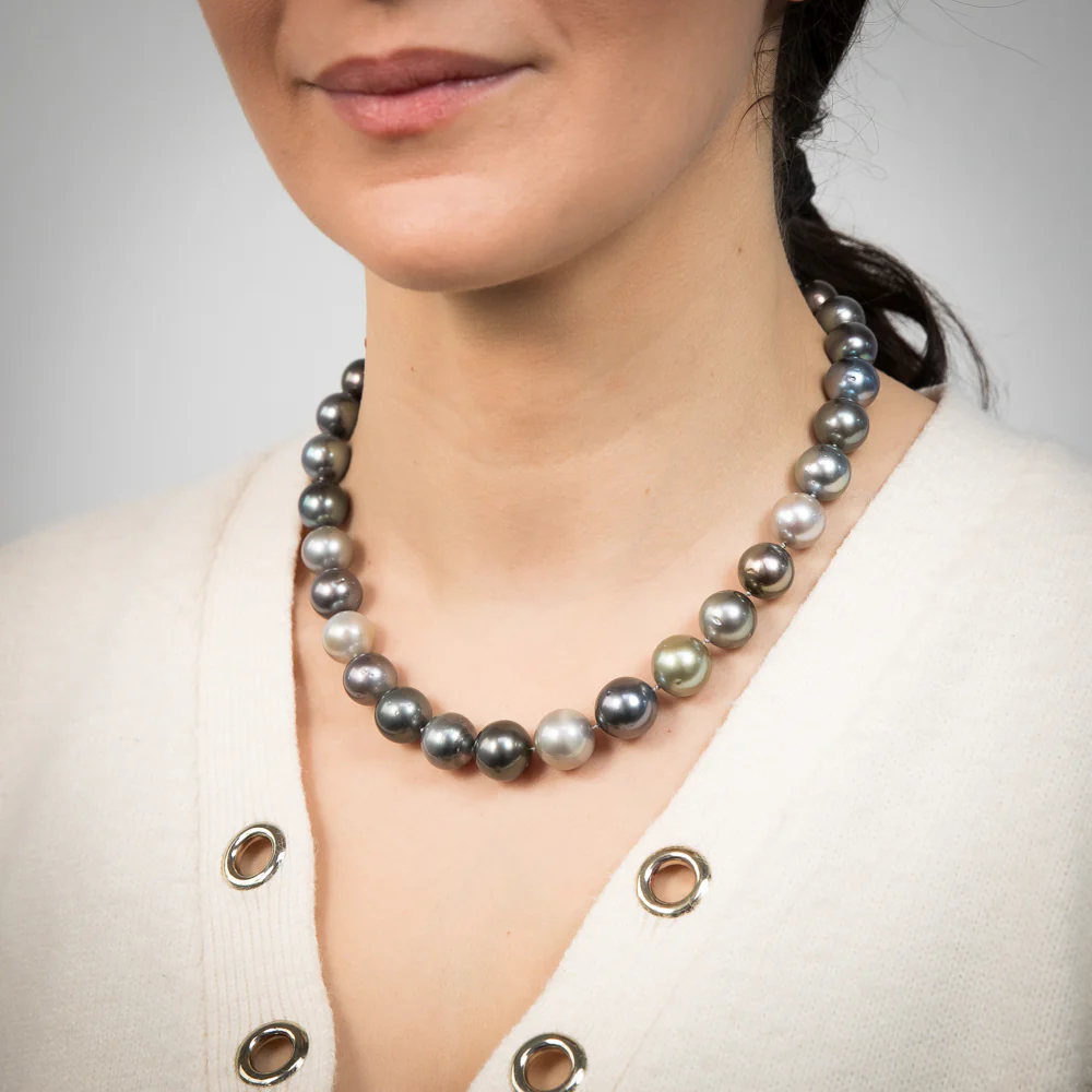 12-14.2mm Tahitian Pearl Multicolour Strand with 14ct White Gold Stardust Ball Clasp - Image 3