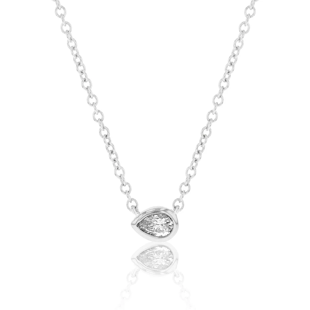 14ct white Gold 1/10 Carat Diamond Pendant On 45cm Chain