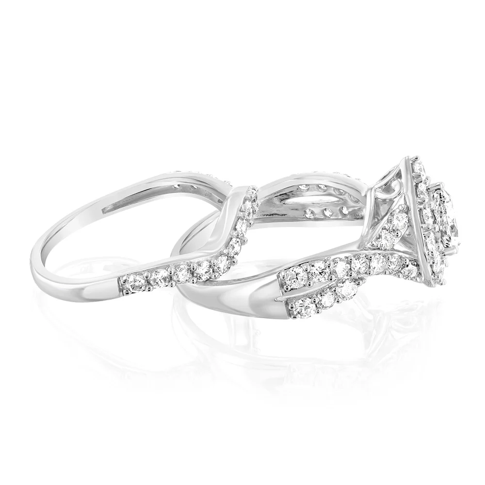 14ct White Gold 1.95 Carat Diamond Bridal 2 Ring set with Pear Centre Diamond Surrounded by Brilliant Cut Diamond Halo - Image 2