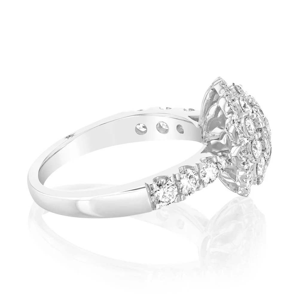 18ct White Gold 1.4 Carat Brilliant Cut Diamond Halo Solitaire Ring - Image 2
