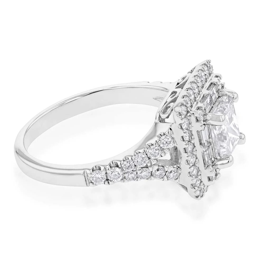 18ct White Gold 1.80 Carat Diamond Ring with 1.00 Carat Certified Princess Centre - Image 2