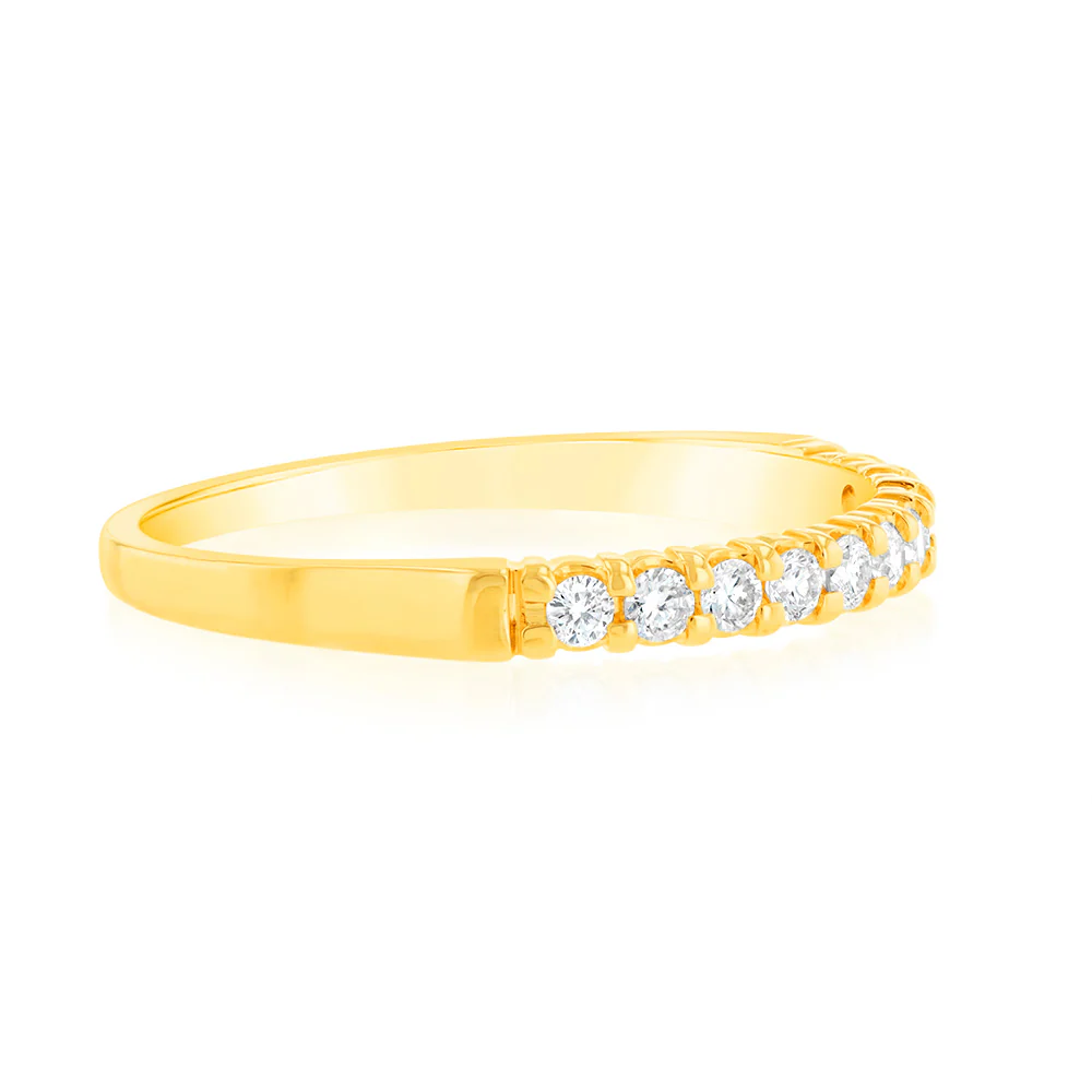 18ct Yellow Gold Ring With 1/4 Carat Diamonds - Image 2