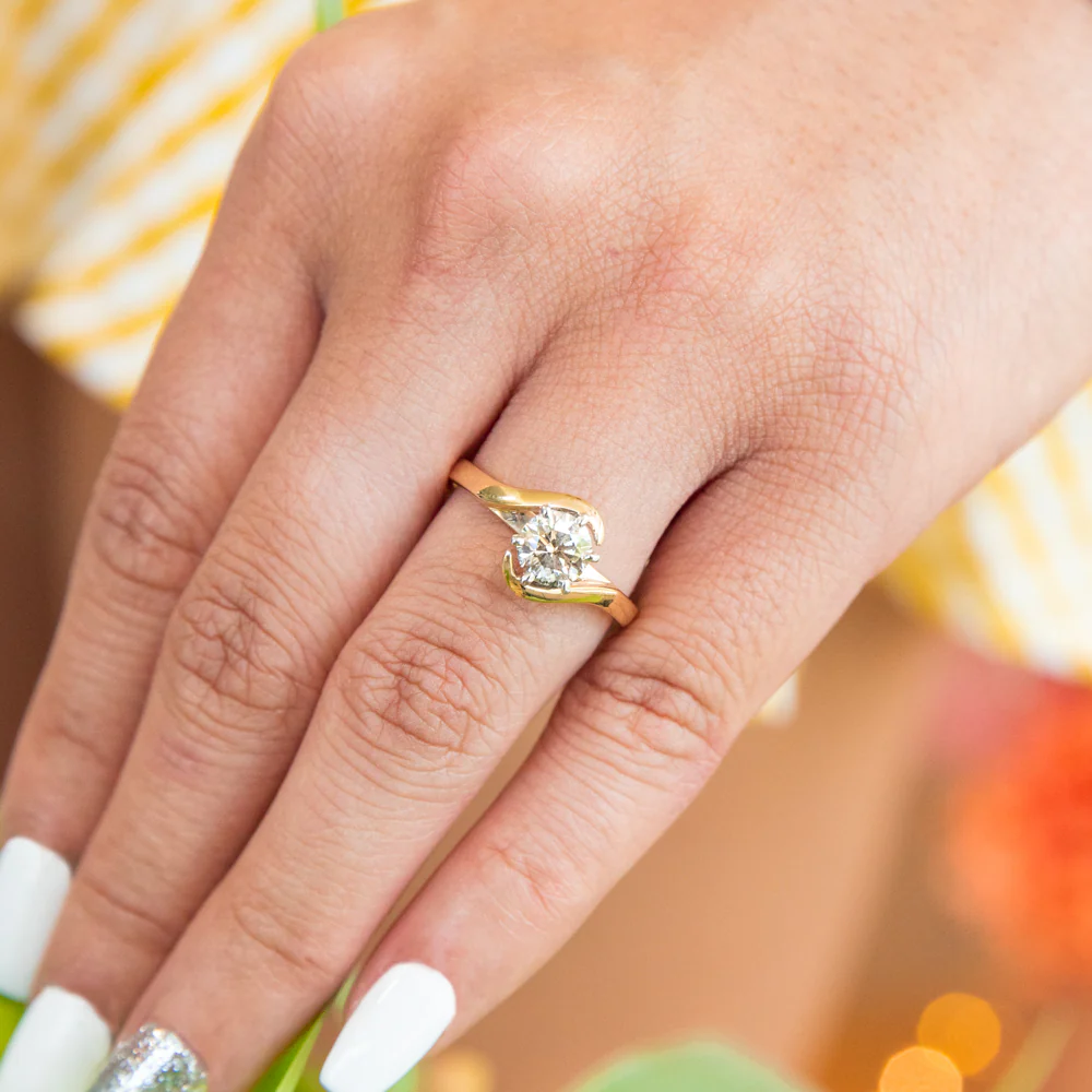 18ct Yellow Gold Solitaire Ring With 1 Carat Australian Diamond - Image 3