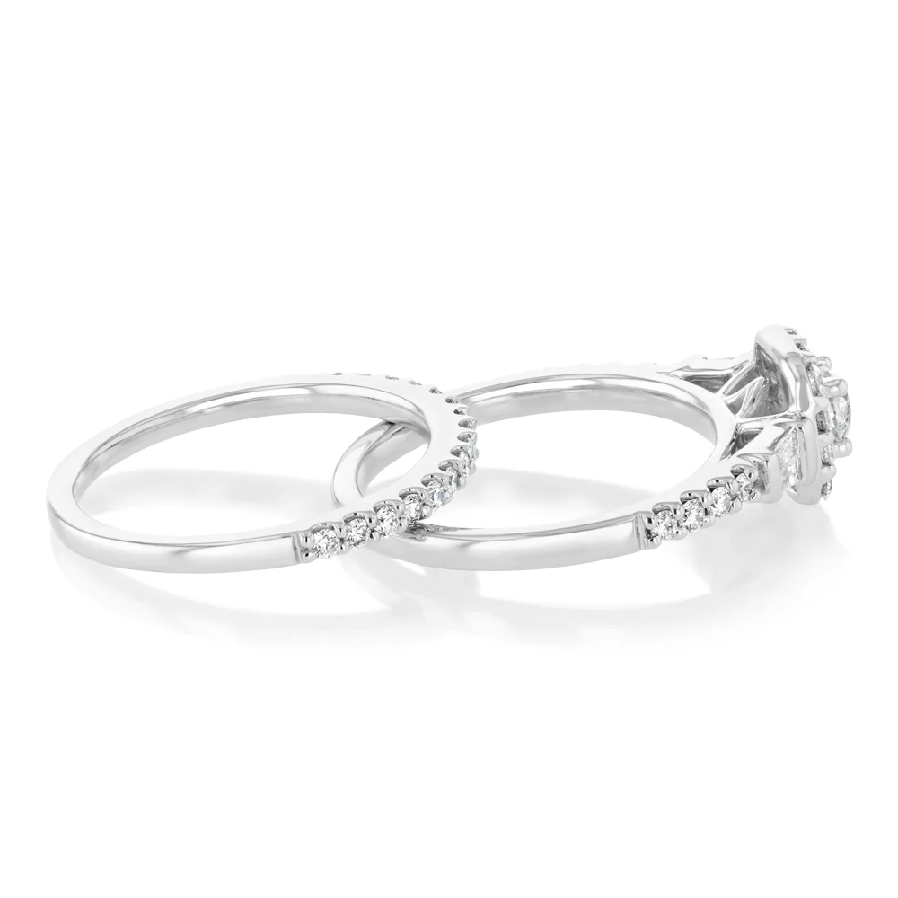 3/4 Carat Diamond Bridal 2 Ring Set in Platinum - Image 2