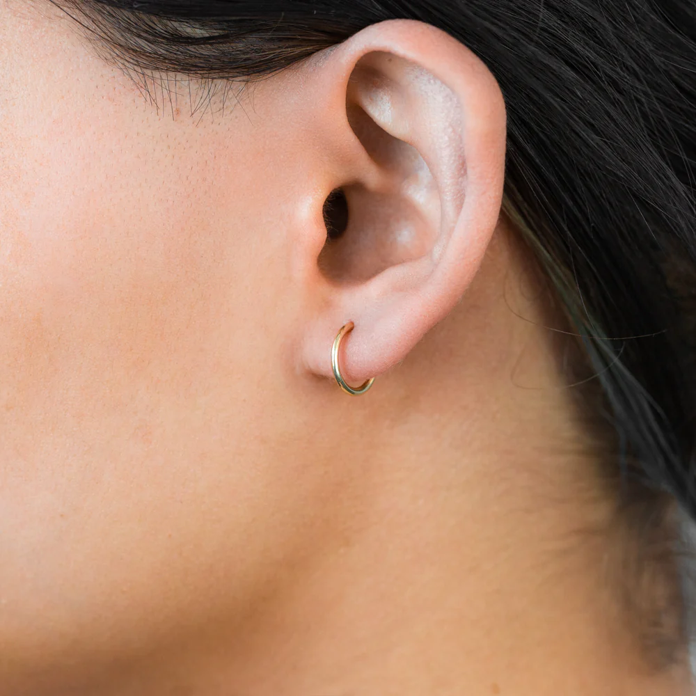 9ct Gold 11mm Plain Sleepers - Image 2