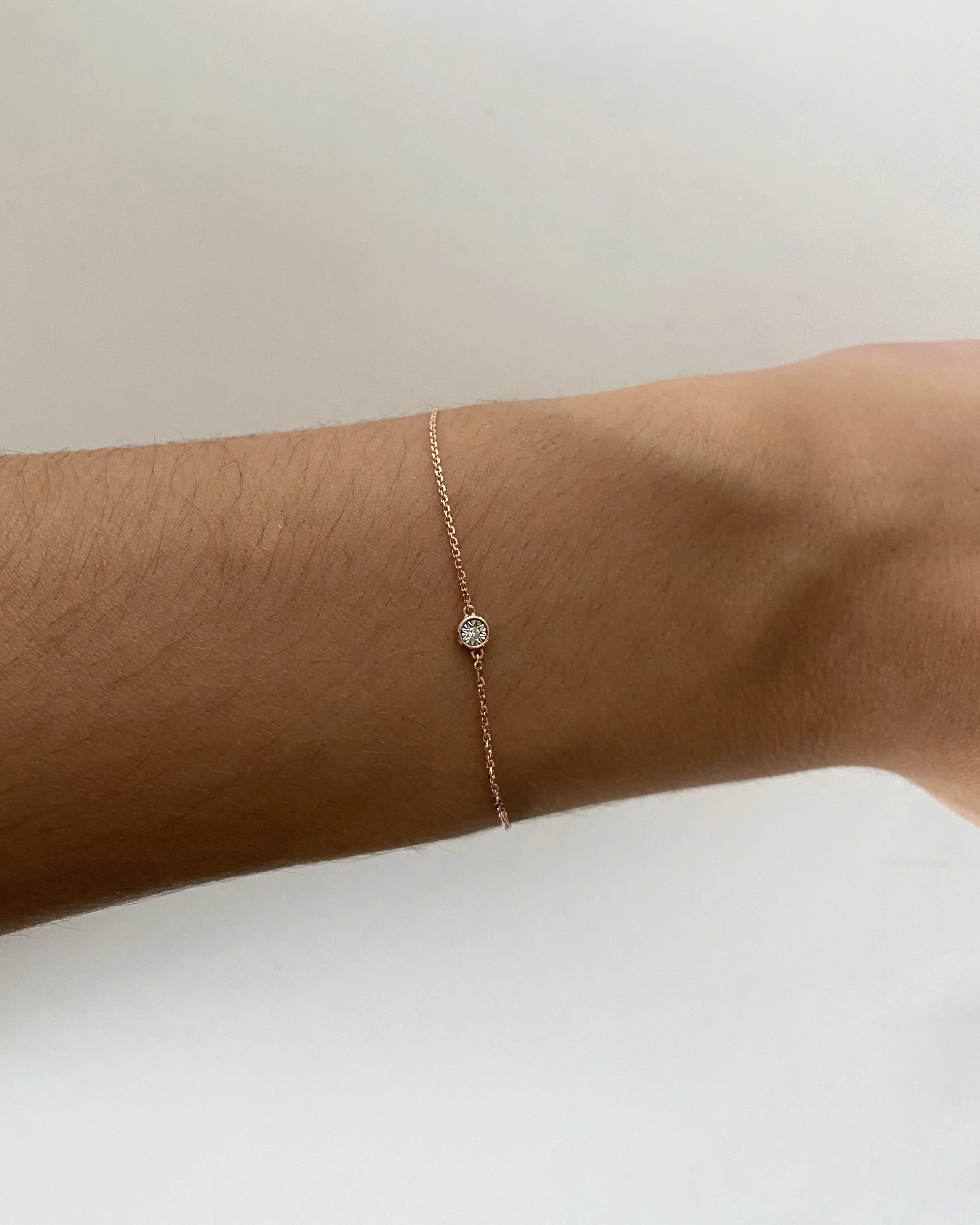 9ct Rose Gold Diamond Adjustable 16-18cm Bracelet - Image 5