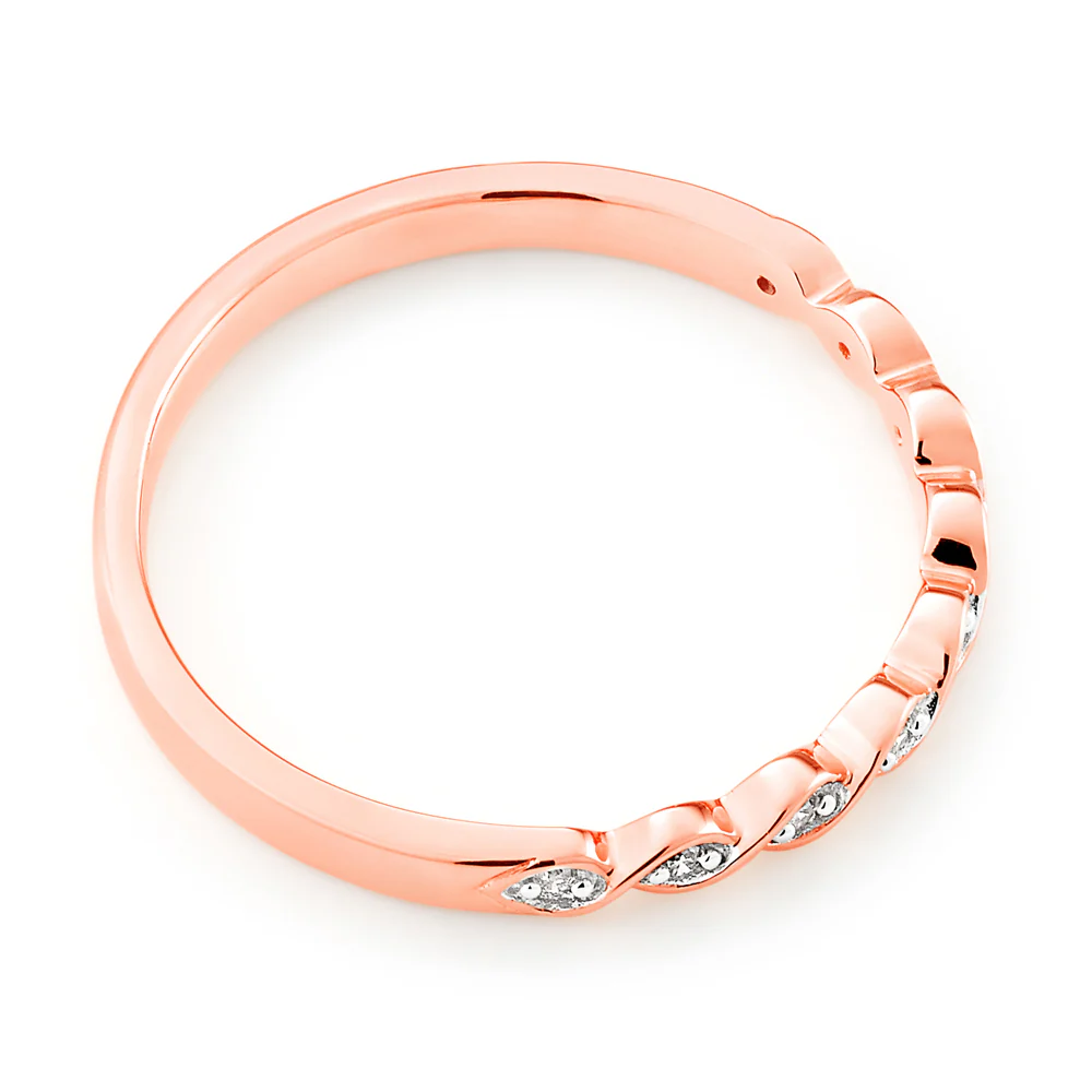 9ct Rose Gold Diamond Ring with 9 Brilliant Diamonds - Image 2