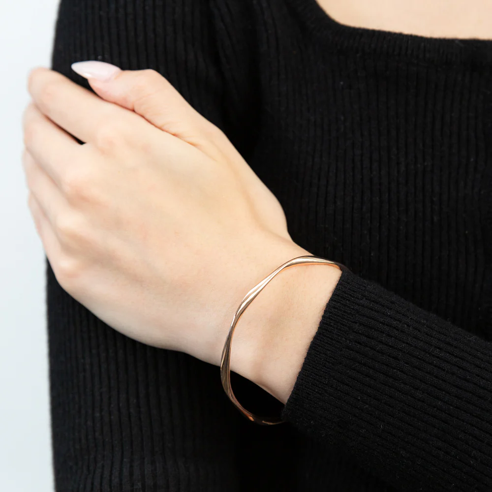 9ct Rose Gold Silverfilled 65mm Open Twist Bangle - Image 2