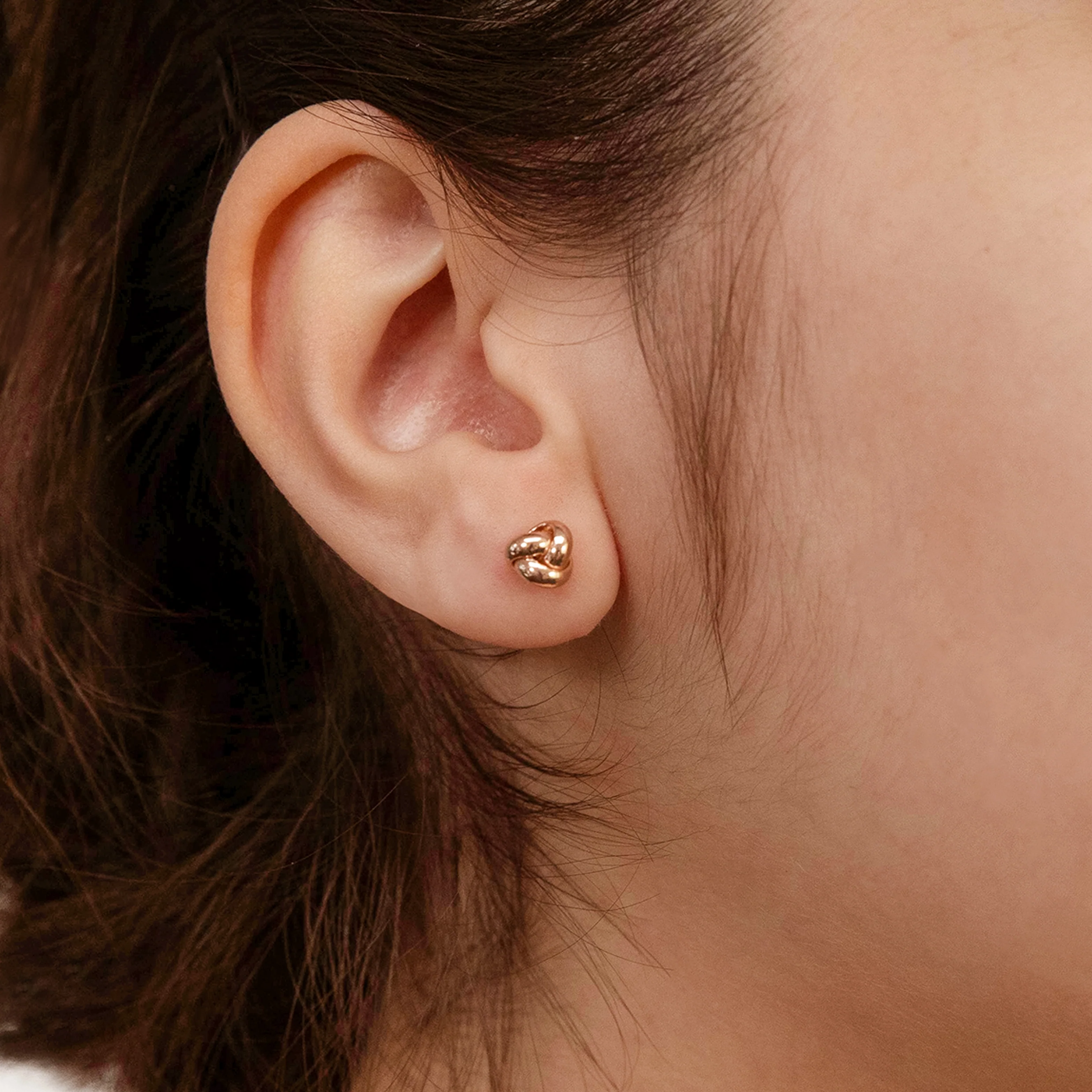 9ct Rose Gold Tiny Tri Knot Stud Earring - Image 2