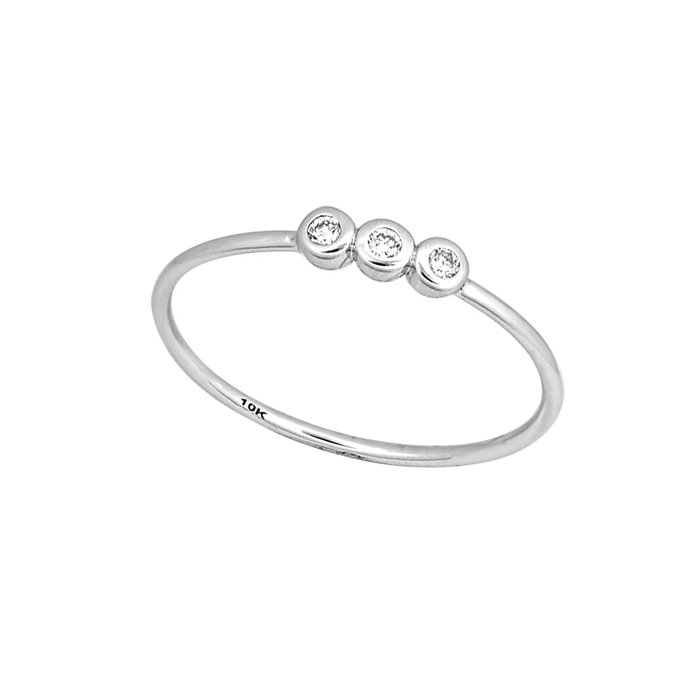 9ct White Gold Diamond Trilogy with 3 Brilliant Diamonds