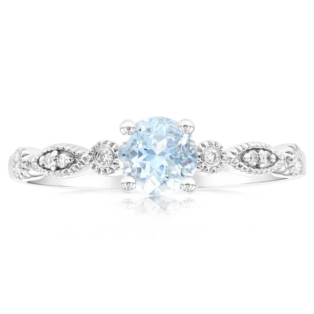 9ct White Gold Round Cut 0.45ct Aquamarine and Diamond Ring