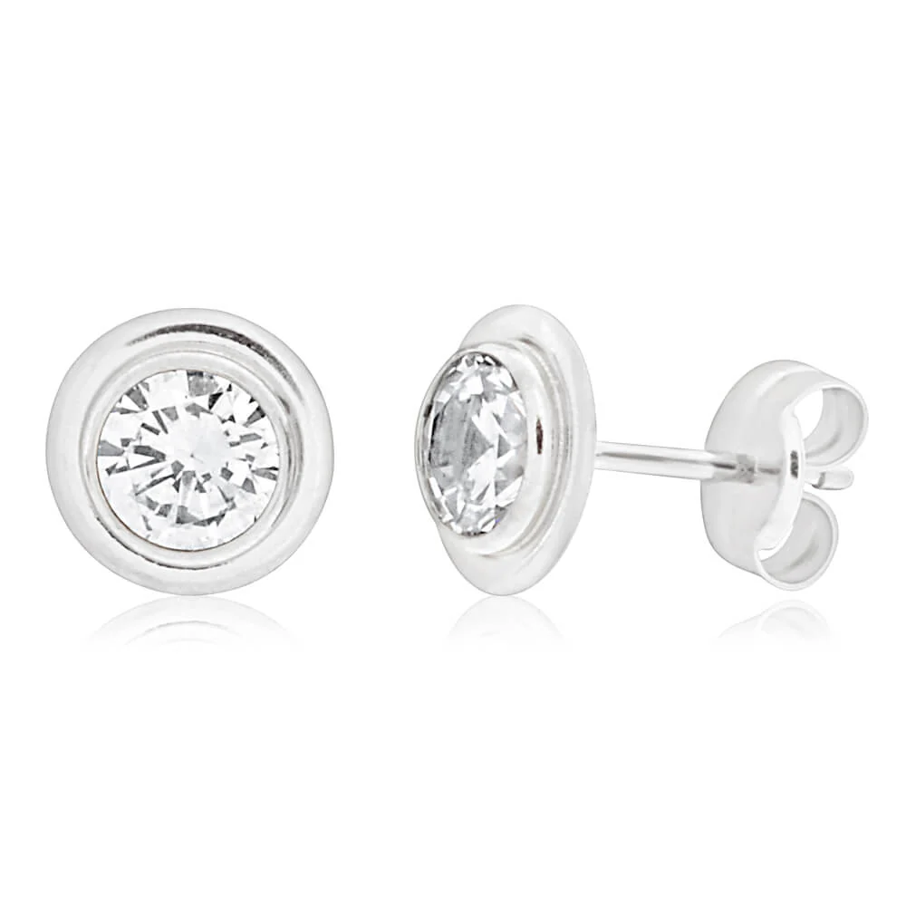 9ct White Gold Shimmering Cubic Zirconia Stud Earrings