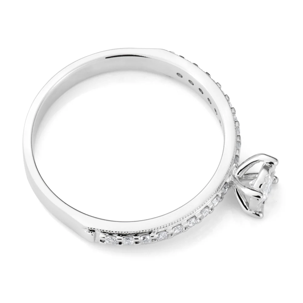 9ct White Gold Solitaire Ring with 1/3 Carat of Diamonds - Image 2