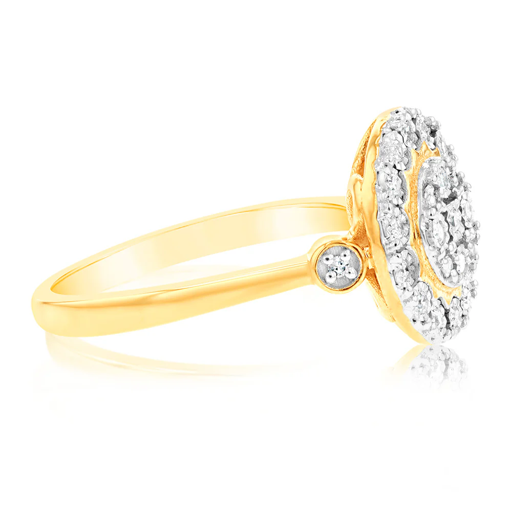 9ct Yellow Gold 0.15 Carat Diamond Ring with 25 Diamonds - Image 2