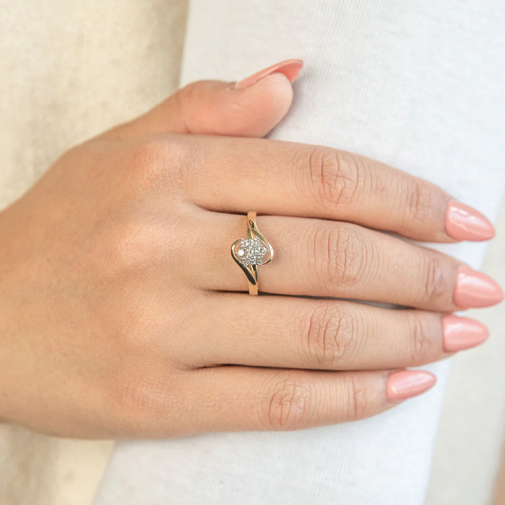9ct Yellow Gold 1/3 Carat Diamond Splendid Ring - Image 3