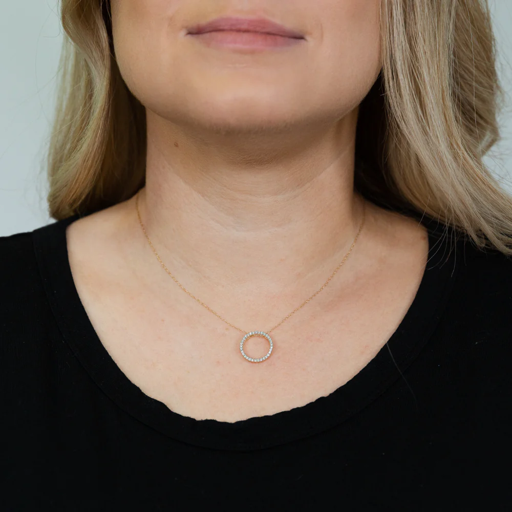 9ct Yellow Gold 1/4 Carat Diamond Pendant - Image 2