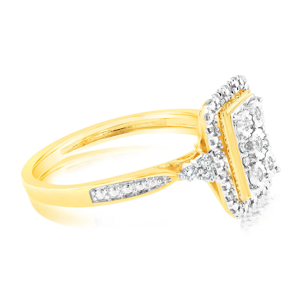 9ct Yellow Gold 1/6 Carat Diamond Ring - Image 2