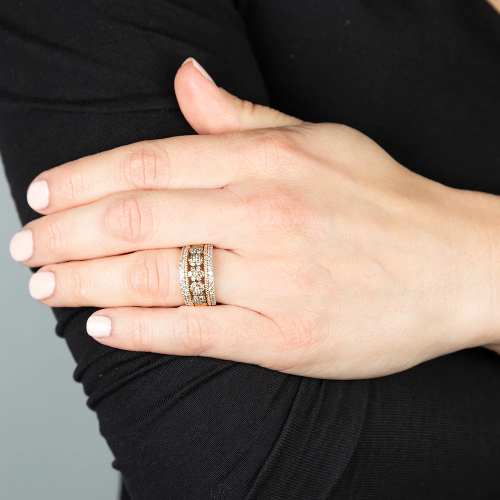 9ct Yellow Gold 1 Carat Diamond Dress Ring with 65 Australian Diamonds - Image 3