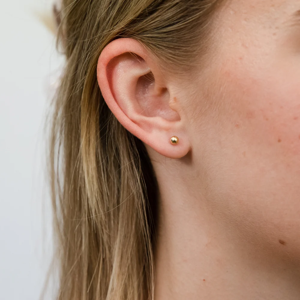 9ct Yellow Gold 4mm Ball Stud Earrings - Image 2