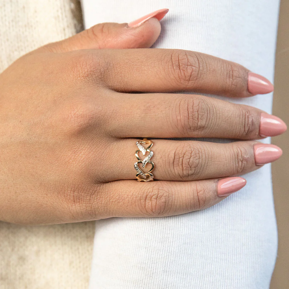 9ct Yellow Gold  Carat Interlocking Heart Diamond Ring with 5 Diamonds - Image 3