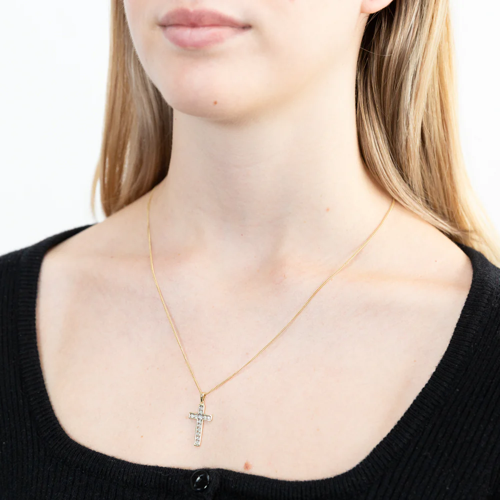 9ct Yellow Gold Diamond Cross Pendant - Image 2