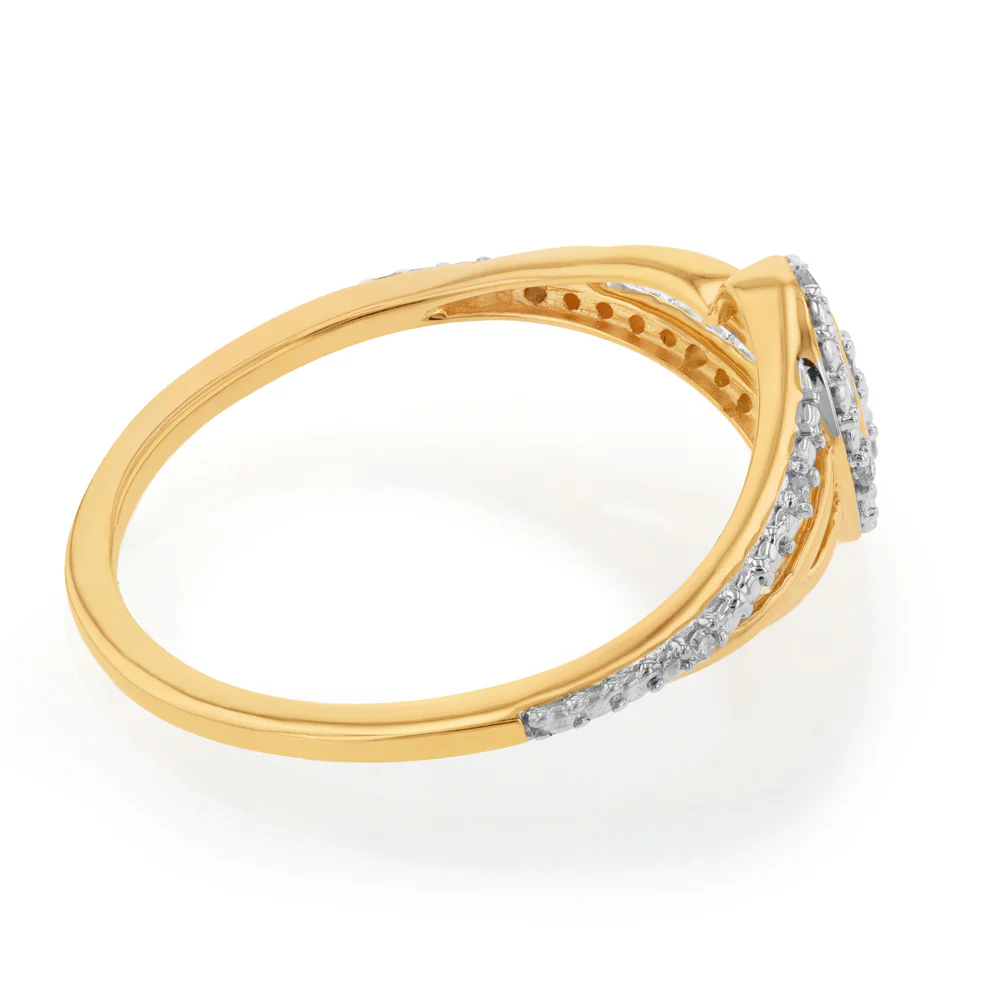 9ct Yellow Gold Diamond Ring Set with 14 Stunning Brilliant Diamonds - Image 2