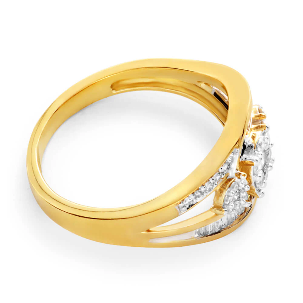 9ct Yellow Gold Diamond Ring Set With An Assortment Of Brilliant and Baguette Diamonds - Image 2