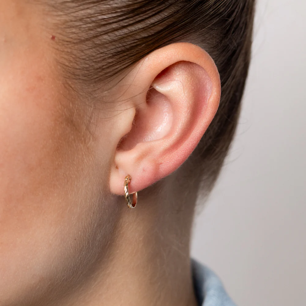 9ct Yellow Gold Dicut 10mm Hoop Earrings - Image 2