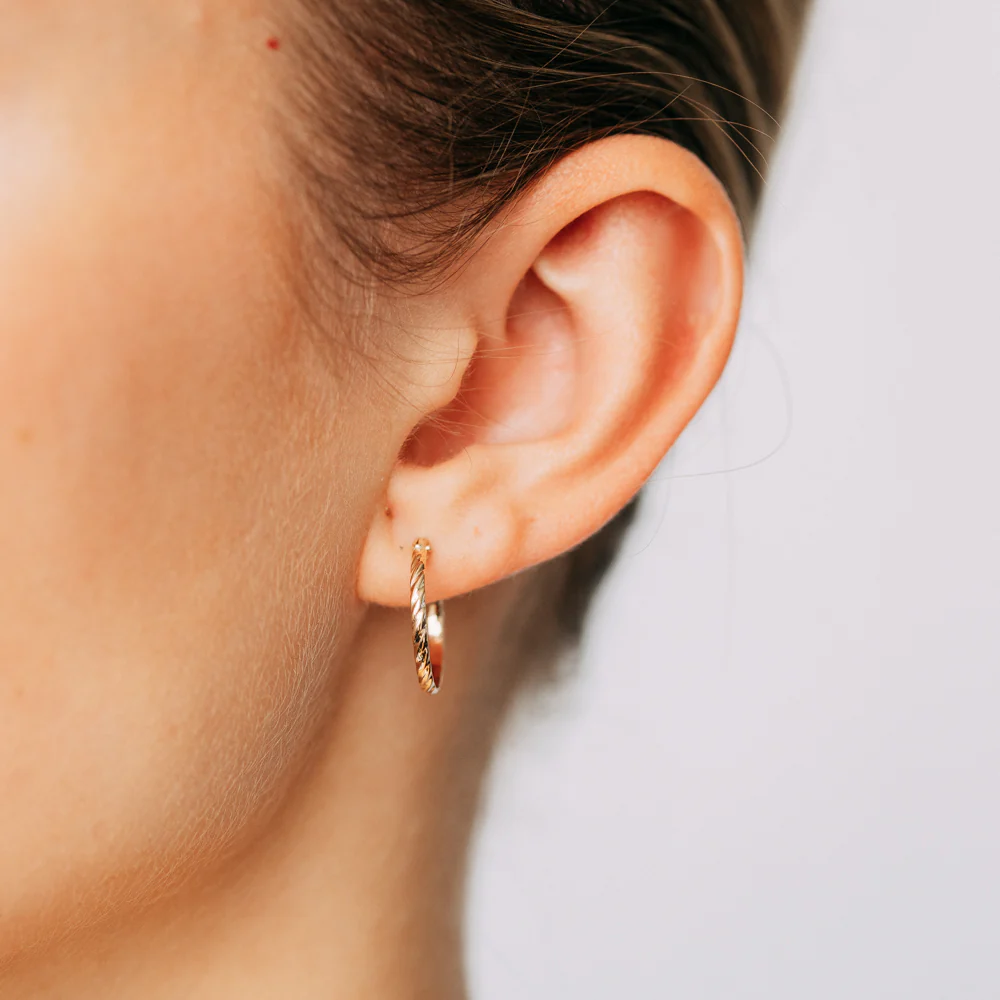 9ct Yellow Gold Dicut 15mm Hoop Earrings - Image 2
