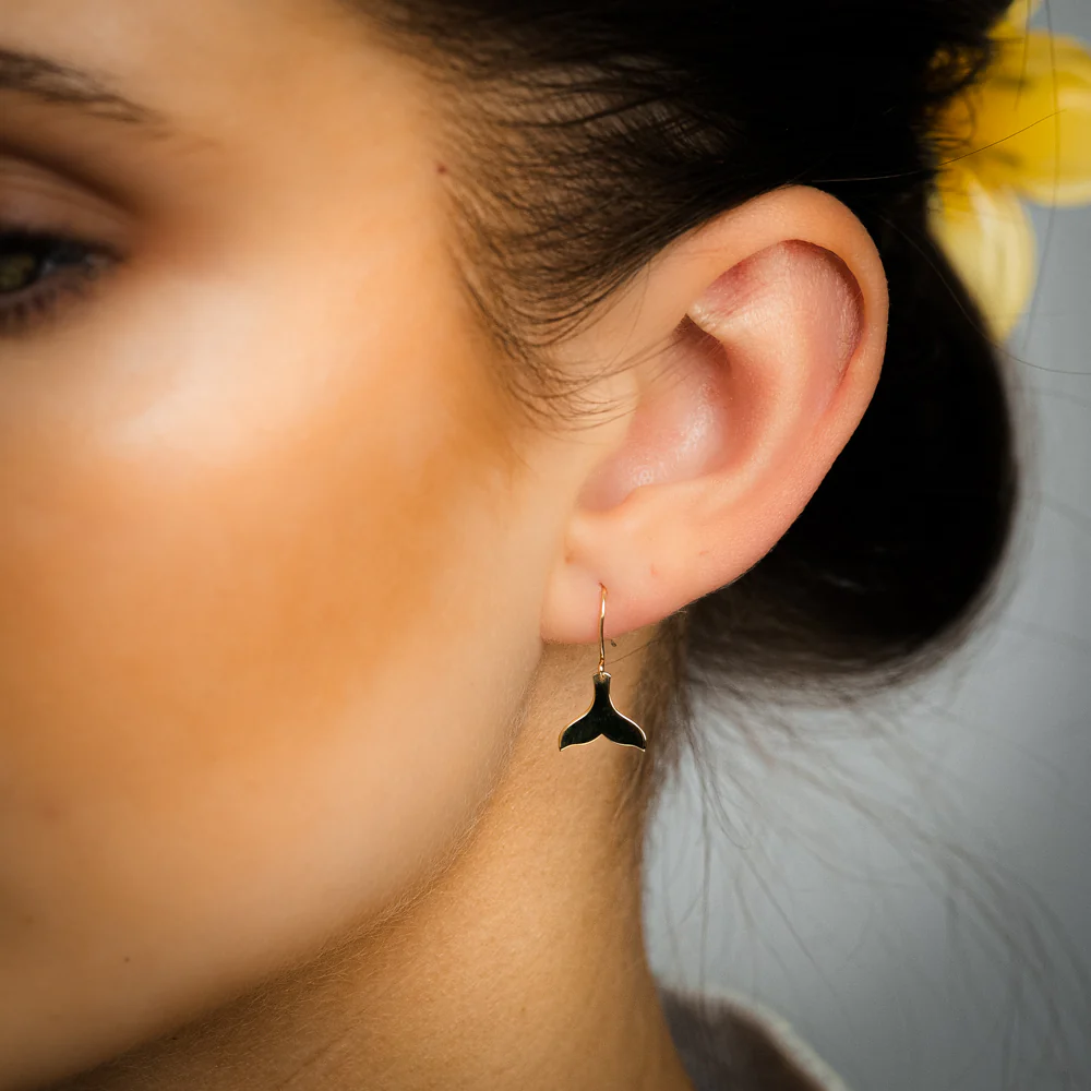 9ct Yellow Gold Dolphin Tail Hook Earrings - Image 2