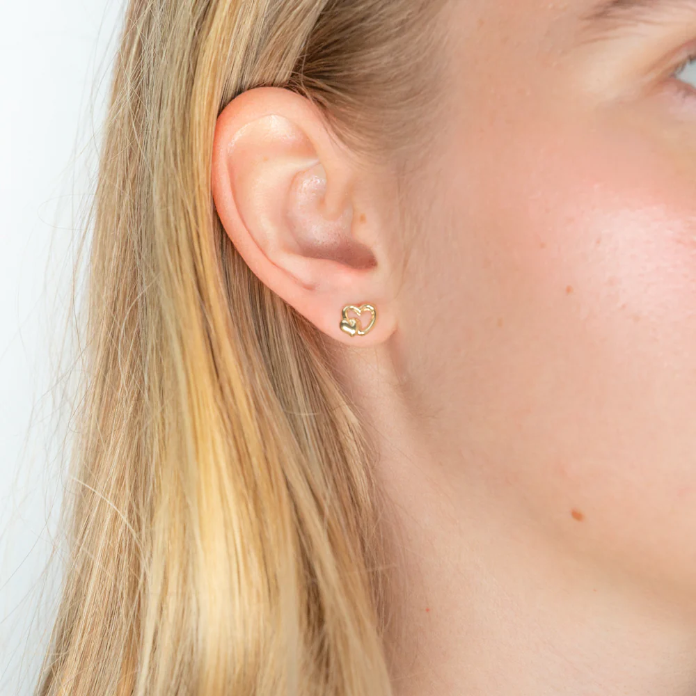9ct Yellow Gold Double Heart Stud Earrings - Image 2