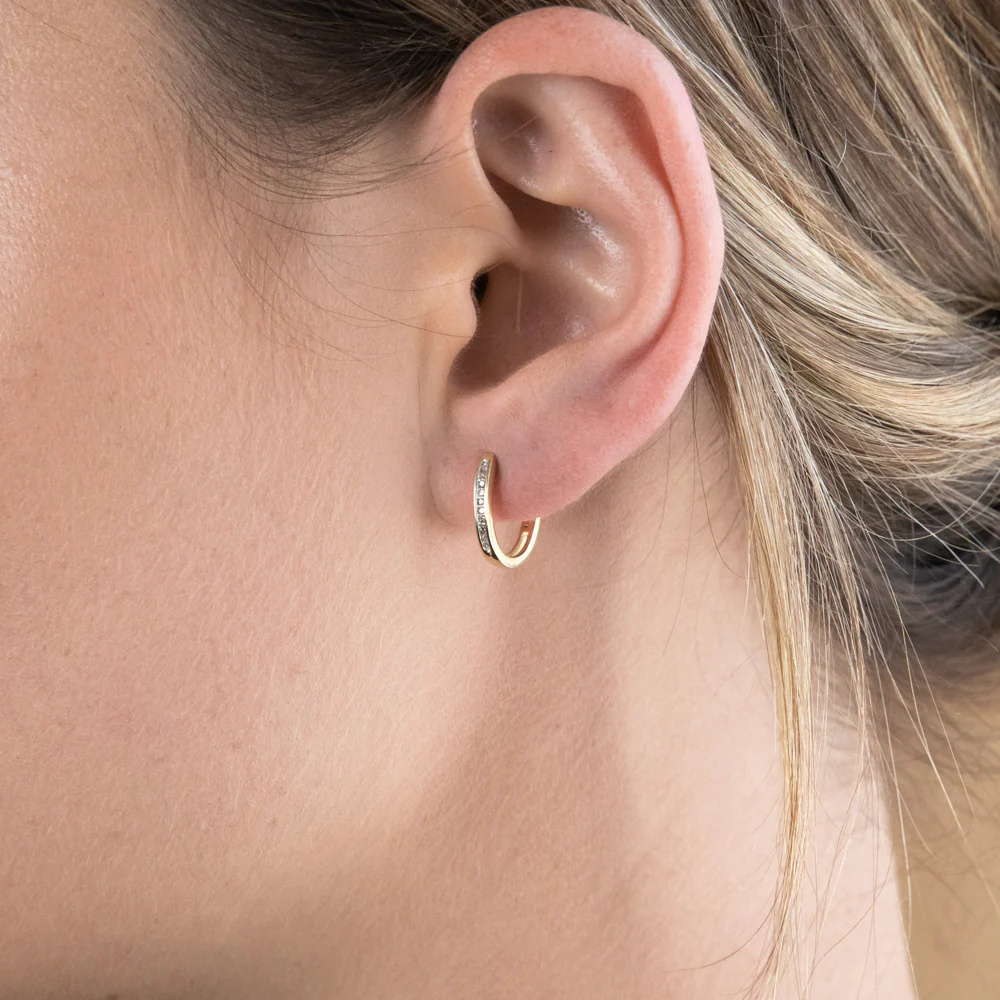 9ct Yellow Gold Hoop Earrings with 20 Brilliant Diamonds - Image 2